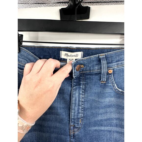 Madewell 9" Mid Rise Skinny Medium Wash Jean Size 30 - Picture 5 of 8